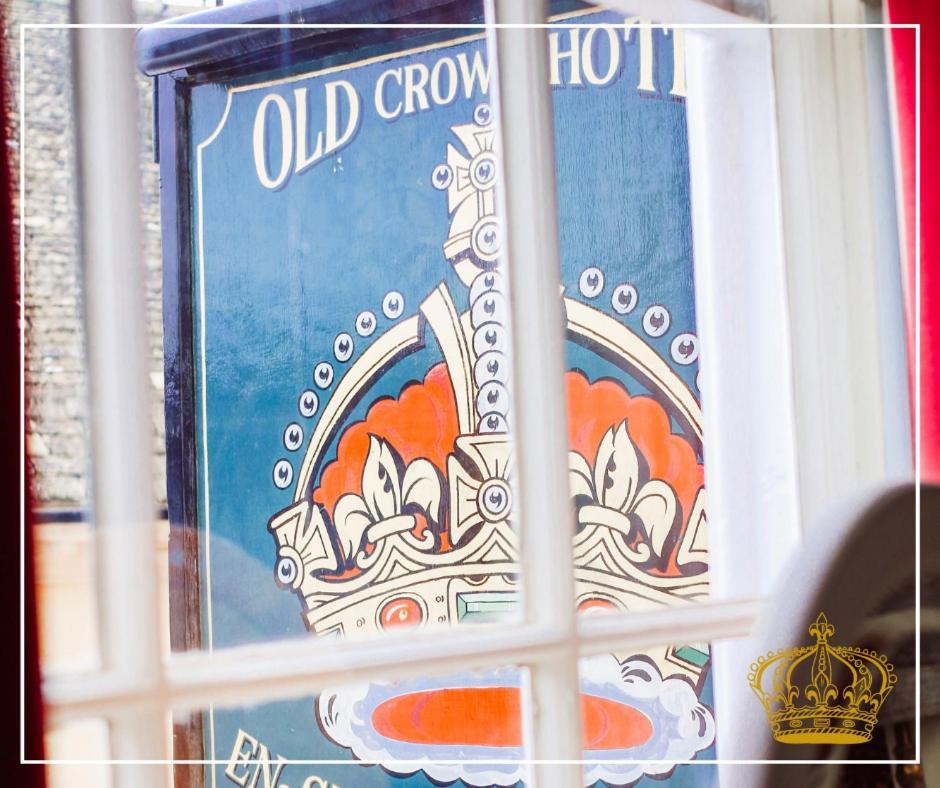 The Old Crown Coaching Inn سويندون المظهر الخارجي الصورة